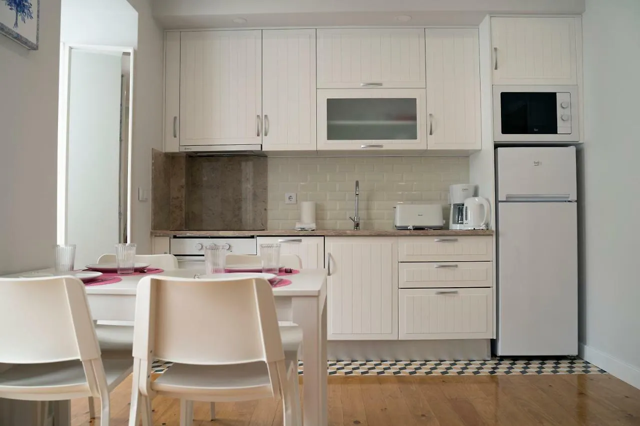 Apartment Funky Two Bedroom Saldanha Lisbon